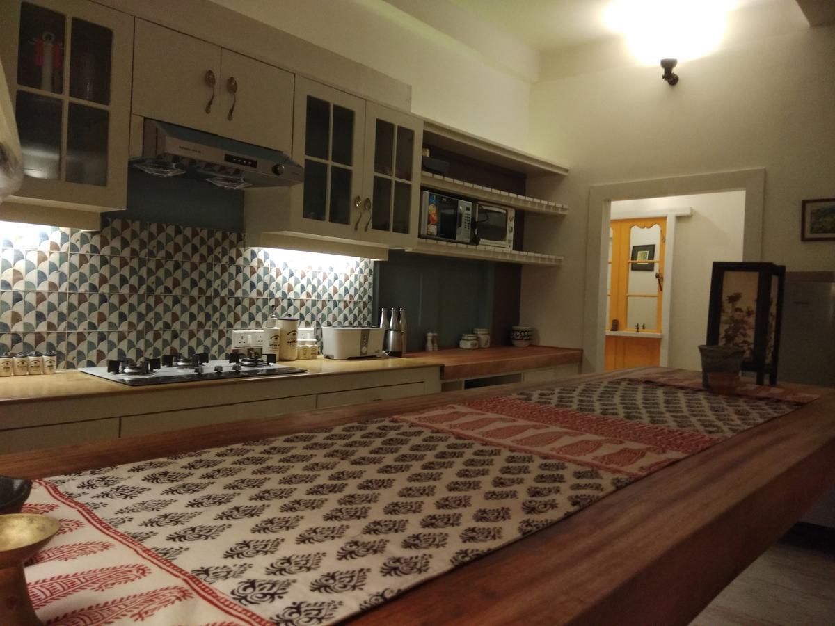 5/4 - Calcutta'S Freshest Bnb Экстерьер фото